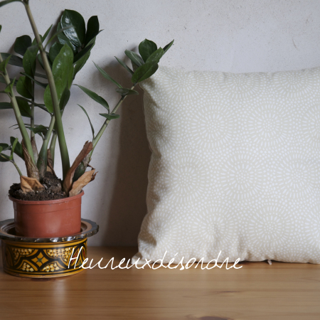 Housse de coussin en tissu d'ameublement