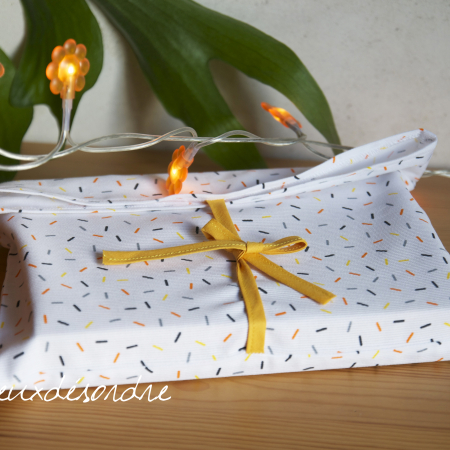 Emballage cadeau moyen format