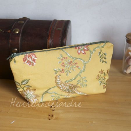 Trousse tissu d'ameublement